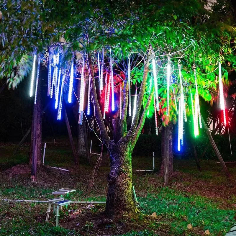 ✨ “Trae la magia de una lluvia de estrellas a tu Navidad: Luces Led Efecto Meteorito✨